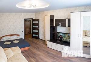 1-к квартира, посуточно, 46м2, 1/1 этаж