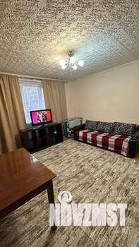 1-к квартира, посуточно, 37м2, 1/17 этаж