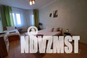 1-к квартира, посуточно, 39м2, 19/21 этаж