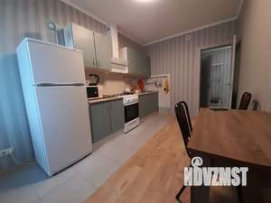 1-к квартира, посуточно, 38м2, 10/21 этаж