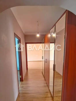2-к квартира, вторичка, 68м2, 4/10 этаж