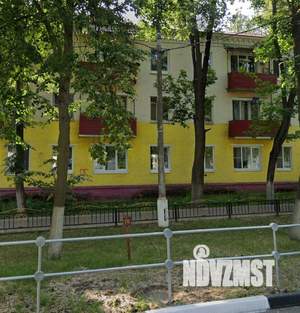 Студия квартира, вторичка, 32м2, 1/3 этаж