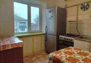 2-к квартира, вторичка, 45м2, 4/4 этаж