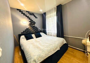 2-к квартира, вторичка, 42м2, 1/5 этаж