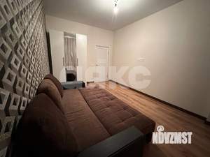 2-к квартира, вторичка, 60м2, 1/3 этаж