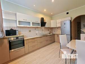 2-к квартира, вторичка, 63м2, 13/22 этаж