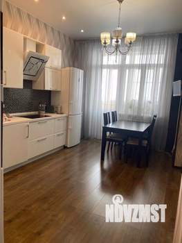 3-к квартира, вторичка, 120м2, 18/22 этаж
