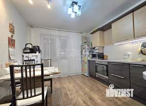 2-к квартира, вторичка, 66м2, 8/17 этаж