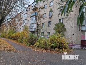 3-к квартира, вторичка, 58м2, 3/5 этаж