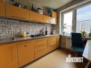 3-к квартира, вторичка, 63м2, 9/9 этаж