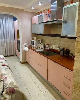 Студия квартира, вторичка, 40м2, 4/17 этаж