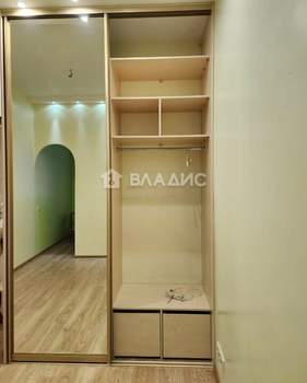 2-к квартира, вторичка, 70м2, 1/16 этаж