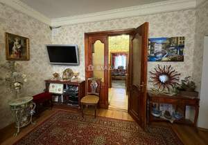 3-к квартира, вторичка, 97м2, 3/4 этаж