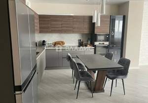 3-к квартира, вторичка, 110м2, 11/17 этаж