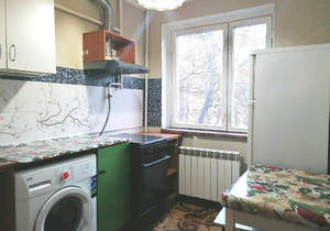 3-к квартира, вторичка, 56м2, 1/9 этаж