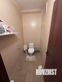 2-к квартира, вторичка, 63м2, 10/17 этаж