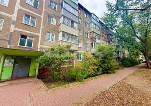 2-к квартира, вторичка, 43м2, 5/5 этаж