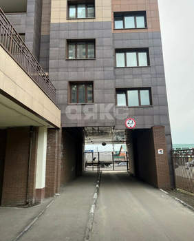 1-к квартира, вторичка, 38м2, 15/25 этаж
