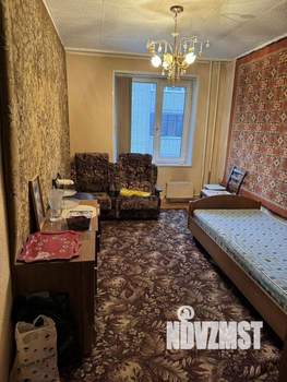 3-к квартира, вторичка, 65м2, 6/9 этаж