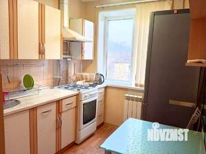 4-к квартира, вторичка, 74м2, 6/9 этаж