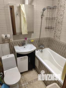 2-к квартира, вторичка, 42м2, 1/4 этаж