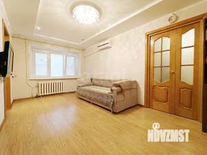 4-к квартира, вторичка, 61м2, 1/5 этаж