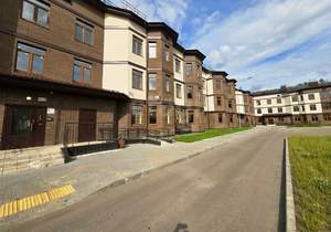 1-к квартира, вторичка, 42м2, 1/3 этаж