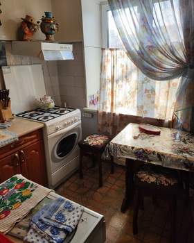 2-к квартира, вторичка, 45м2, 5/5 этаж