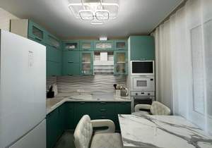 3-к квартира, вторичка, 72м2, 6/18 этаж