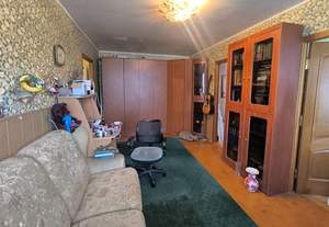 4-к квартира, вторичка, 63м2, 5/5 этаж