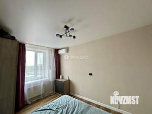 2-к квартира, вторичка, 64м2, 9/17 этаж