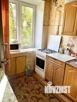 2-к квартира, вторичка, 39м2, 1/5 этаж