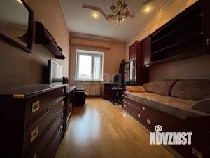 4-к квартира, вторичка, 118м2, 9/10 этаж