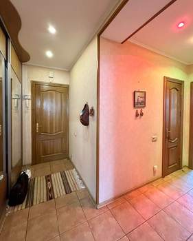 2-к квартира, вторичка, 60м2, 8/9 этаж