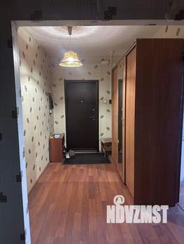 2-к квартира, вторичка, 63м2, 10/17 этаж