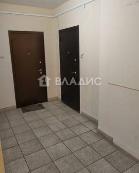 1-к квартира, вторичка, 42м2, 2/17 этаж