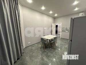 2-к квартира, вторичка, 60м2, 1/3 этаж