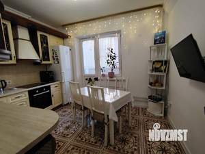 2-к квартира, вторичка, 63м2, 1/10 этаж