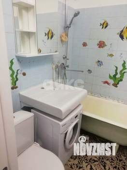 2-к квартира, вторичка, 46м2, 1/4 этаж