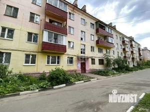 2-к квартира, вторичка, 42м2, 1/4 этаж