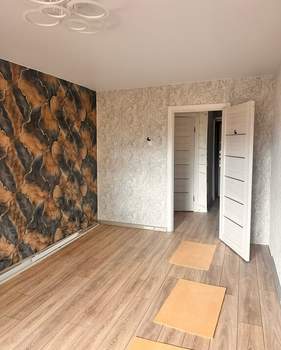 2-к квартира, вторичка, 42м2, 4/5 этаж