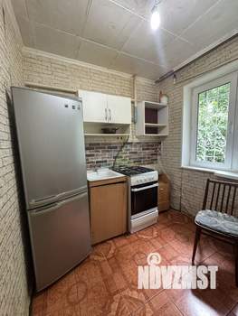 2-к квартира, вторичка, 44м2, 1/5 этаж