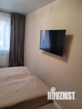 2-к квартира, вторичка, 44м2, 1/4 этаж