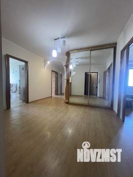 3-к квартира, вторичка, 94м2, 8/17 этаж