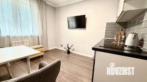 Студия квартира, вторичка, 38м2, 8/17 этаж