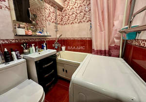 2-к квартира, вторичка, 42м2, 1/5 этаж
