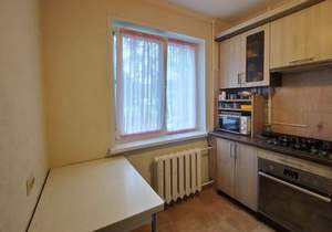 2-к квартира, вторичка, 45м2, 1/5 этаж