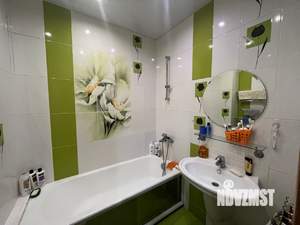 2-к квартира, вторичка, 60м2, 10/17 этаж