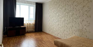 2-к квартира, вторичка, 65м2, 10/17 этаж