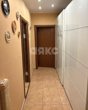 2-к квартира, вторичка, 63м2, 14/17 этаж